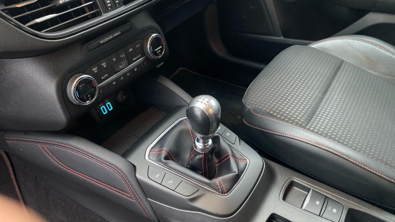 Ford Focus 1.0 EcoBoost Hybrid mHEV 155 ST-Line X Edition 5dr Petrol Hatchback